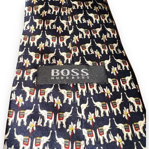 Hugo Boss Navy Elephant Print Handmade Neck Tie - Picture 3 of 6